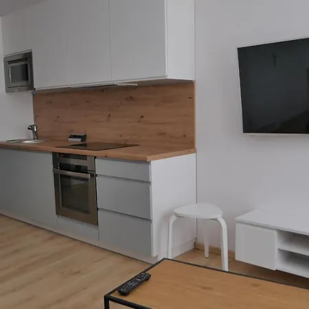 White Centre Apartament *