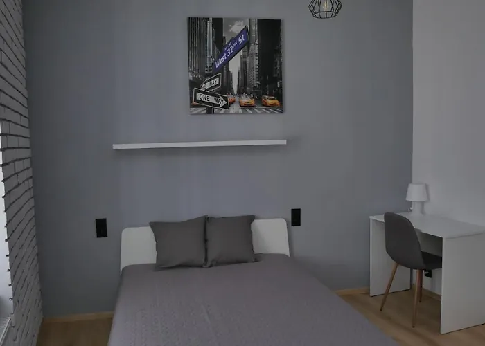 White Centre شقة وودج