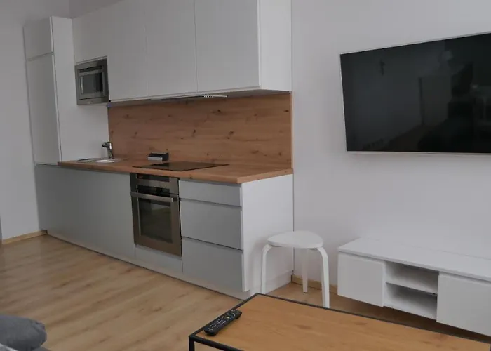 White Centre شقة *