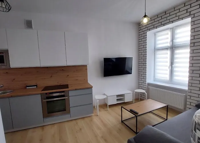 White Centre شقة وودج