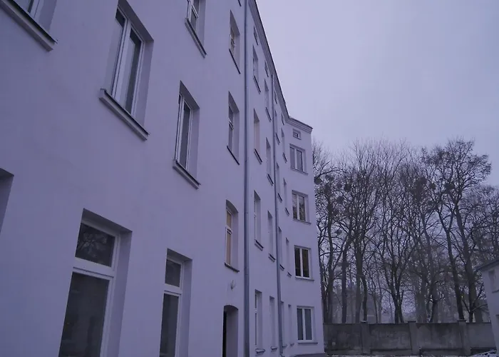 White Centre * وودج